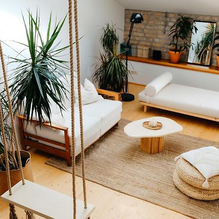 White Loft In The Riga City Center ภายนอก รูปภาพ