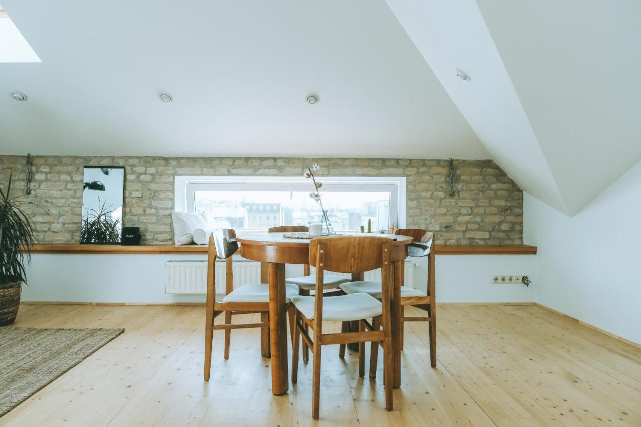 White Loft In The Riga City Center ภายนอก รูปภาพ