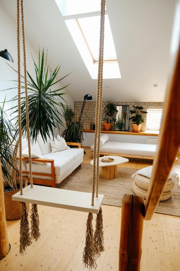 White Loft In The Riga City Center ภายนอก รูปภาพ